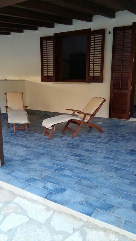 Case Cala Bucerno Castelluzzo Room photo