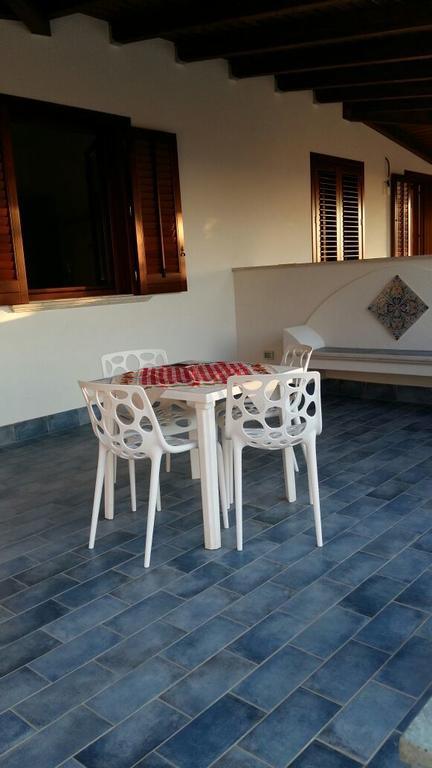 Case Cala Bucerno Castelluzzo Room photo